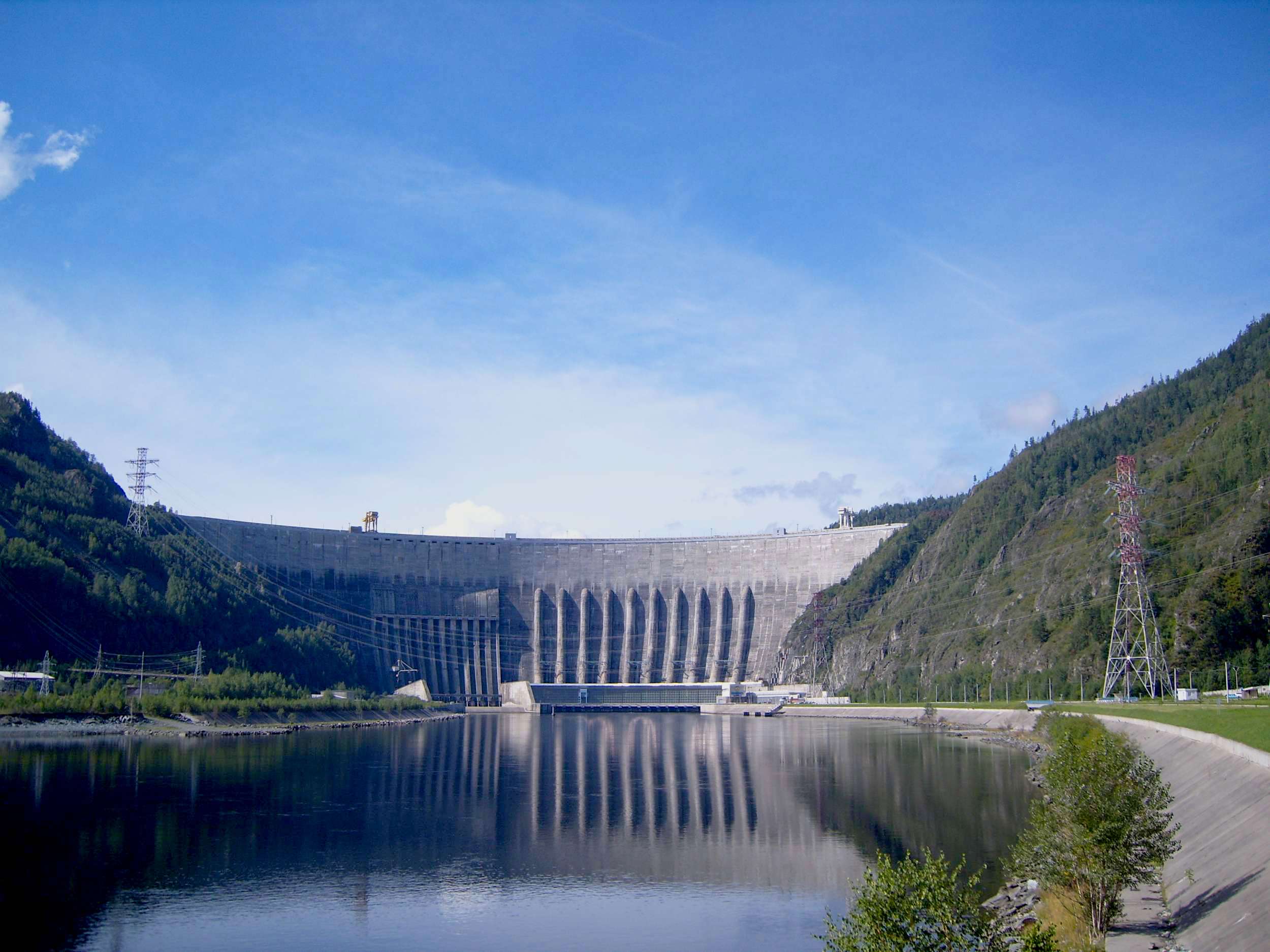 Саяно-Шушенская ГЭС (Sayano Shushenskaya Dam)